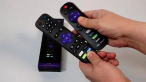 What Makes The Roku Remote's Green Light Blink?